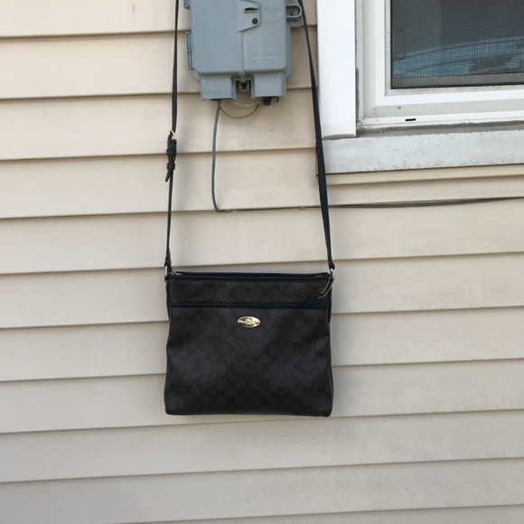 Coach Brown Crossbody Bag - Picture 2 of 6